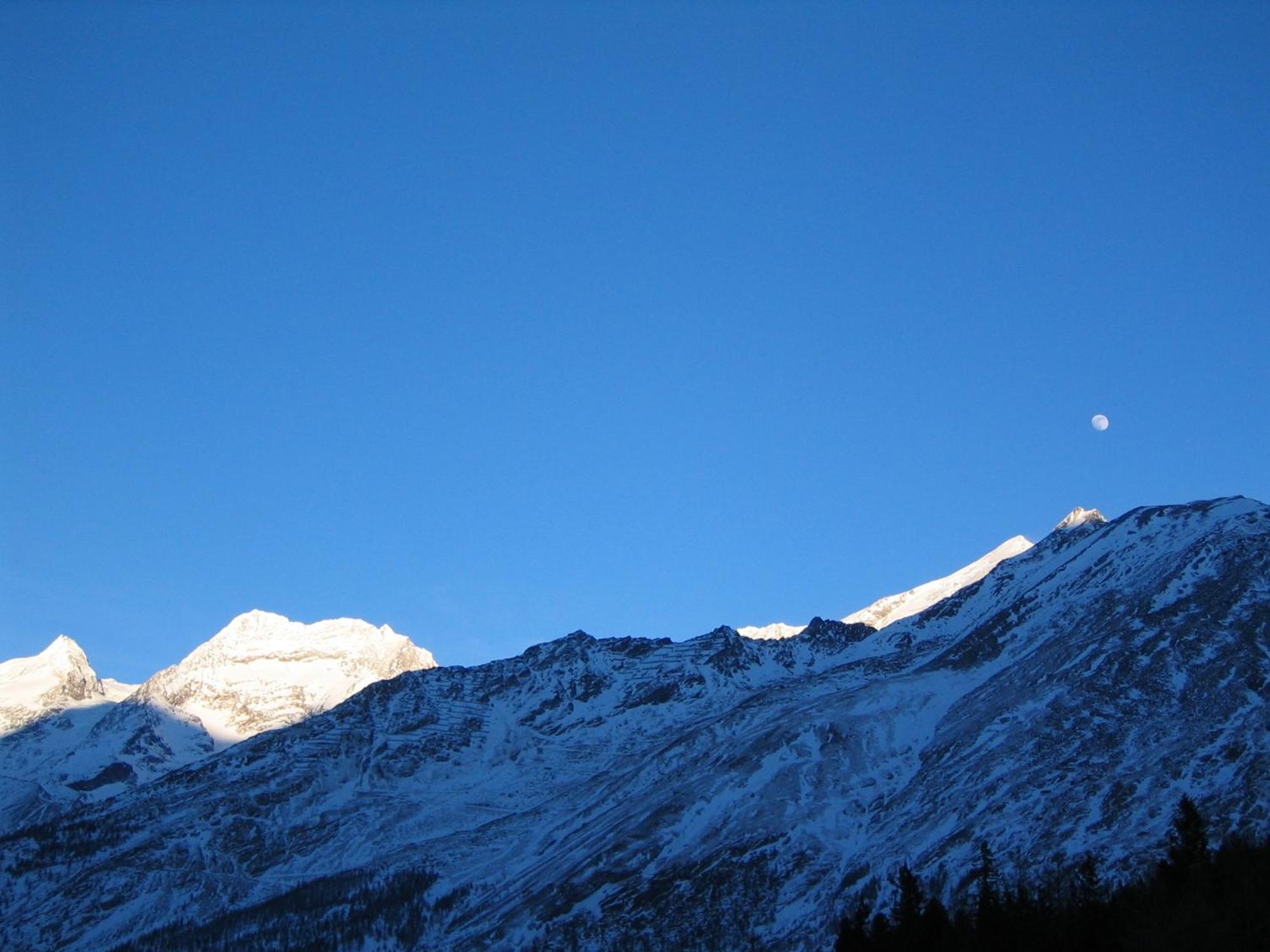 Ambiente Guesthouse Saas Fee Exterior foto